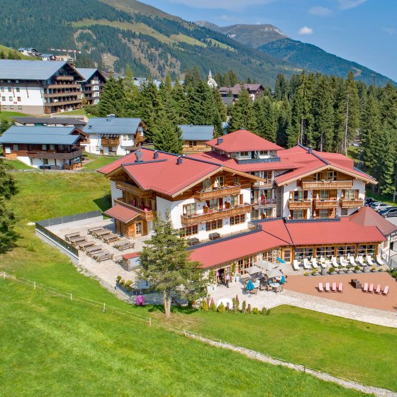 erwachsenenhotel salzburg tirol sommer aussen 1584080297