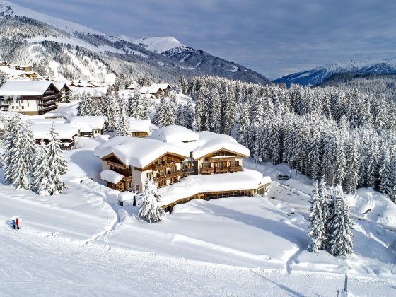 hotel koenigsleiten winter aussen 3