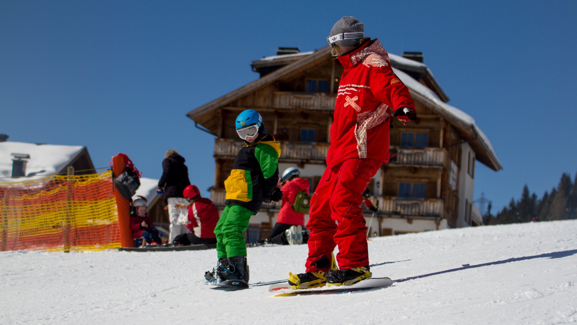 Snowboarden in Königsleiten Hotel direkt an der Piste