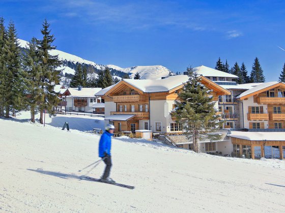 winter hotel an der piste koenigsleiten 3